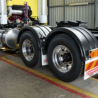 Heavy vehicle maintenance